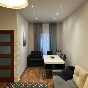 Apartament Big Apart - Rynek 8 - Nice View - 3 - 9 People, Wrocław